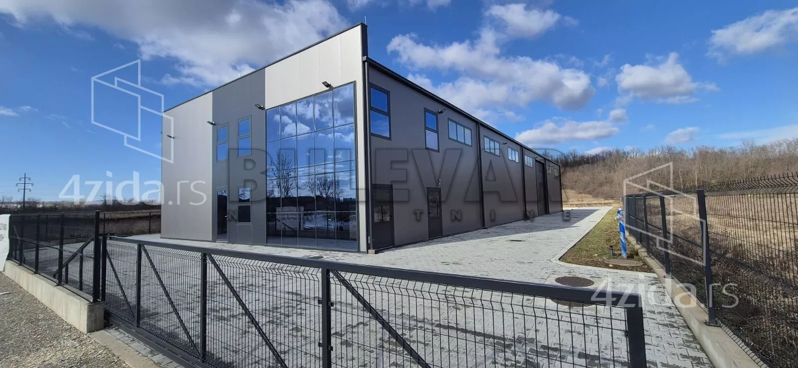 Lokal | 4zida