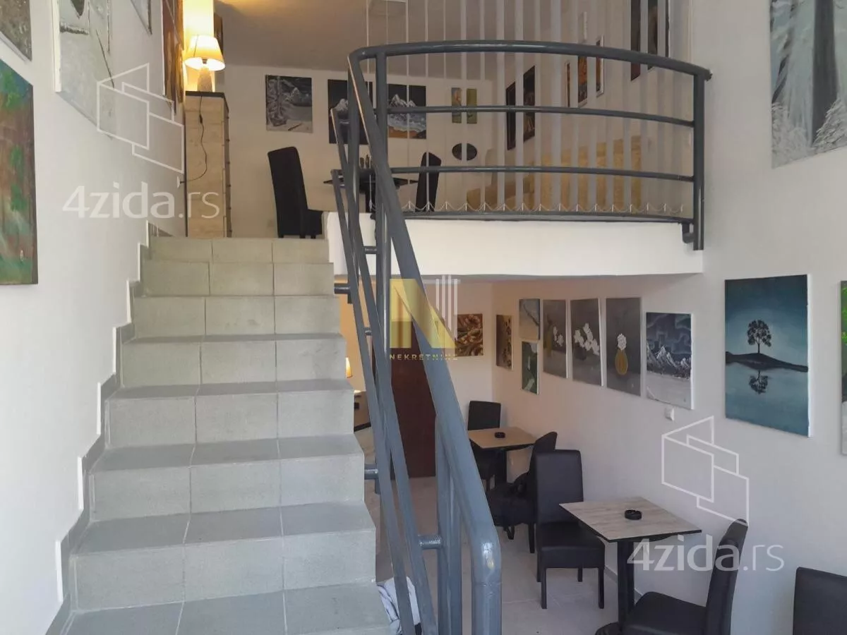 Poslovni prostor | 4zida