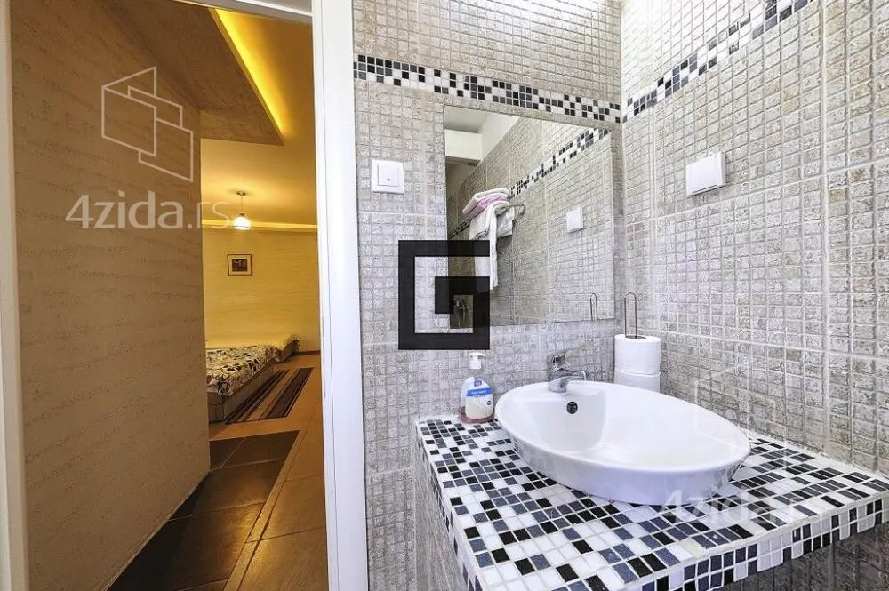 Ugostiteljski objekat | 4zida