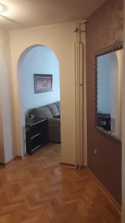 Krunski Venac | 4zida.rs