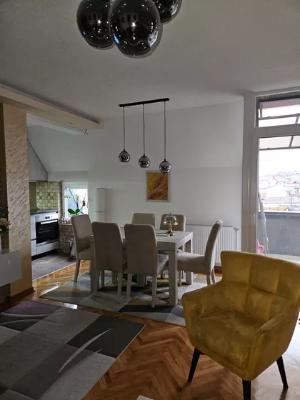 Sutjeskina 22 | 4zida.rs