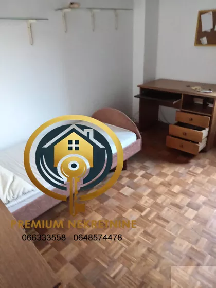 Atinska 1 | 4zida.rs