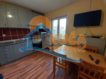Bulevar Medijana | 4zida.rs