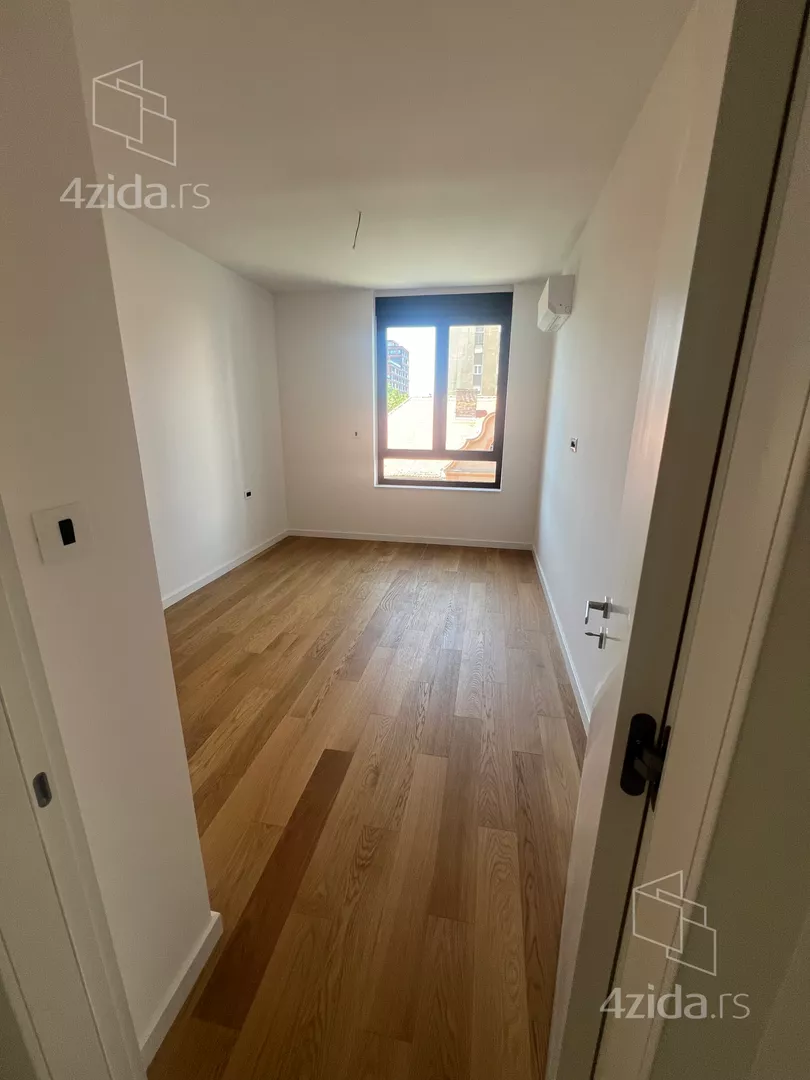Kancelarija | 4zida