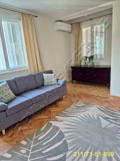 Milana Stanivukovića | 4zida.rs