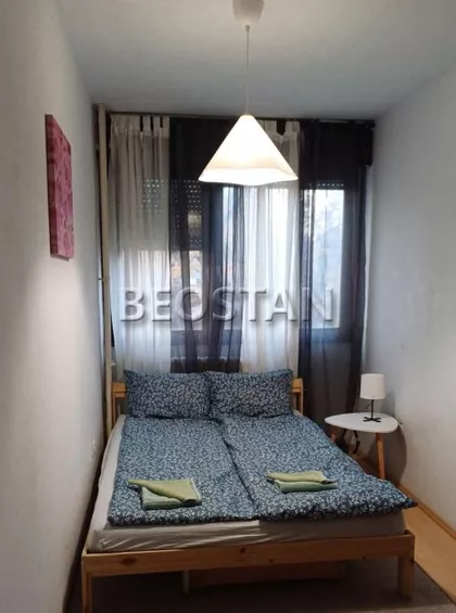 Vidovdanska | 4zida.rs