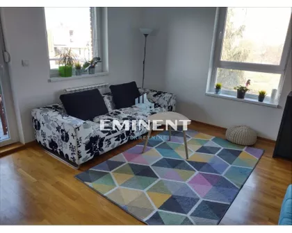 Uroša Martinovića | 4zida.rs