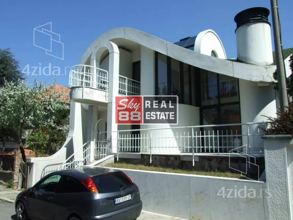 Kuća | 4zida