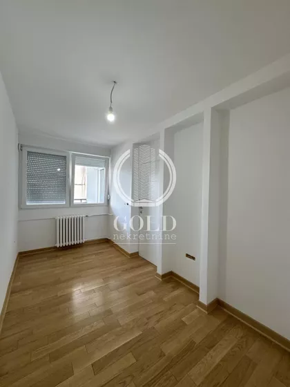 Bulevar oslobođenja | 4zida.rs