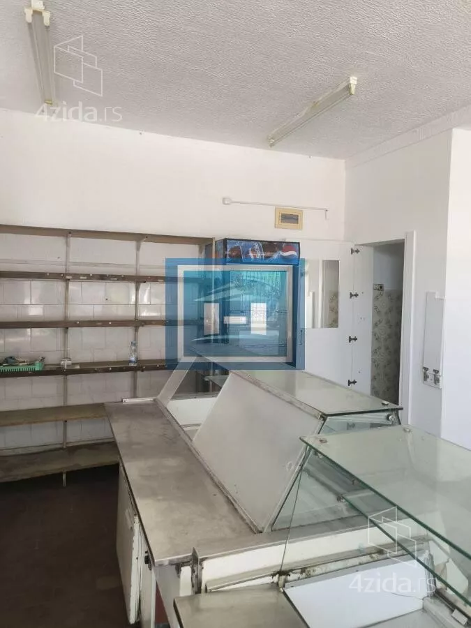 Poslovni prostor | 4zida