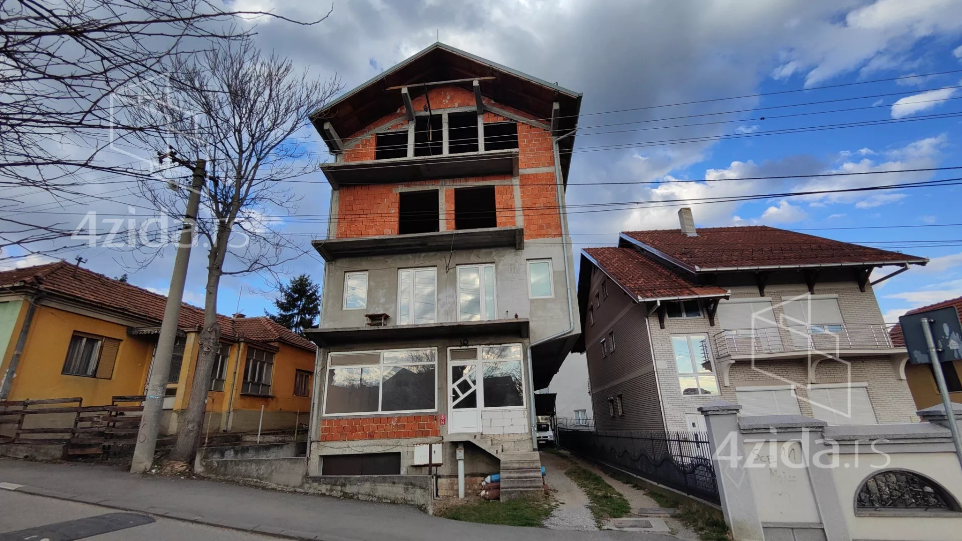 3-etažna kuća | 4zida