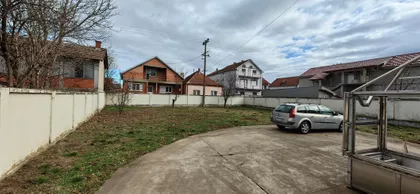 Svetosavska | 4zida.rs