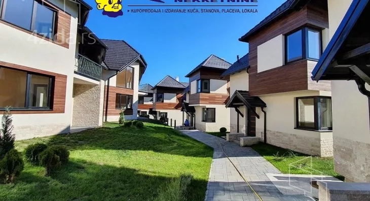 Kuća | 4zida