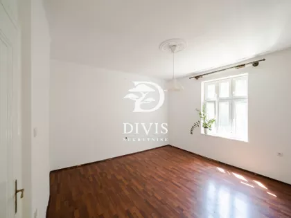 Maršala Birjuzova | 4zida.rs
