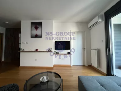 Železnički Park | 4zida.rs