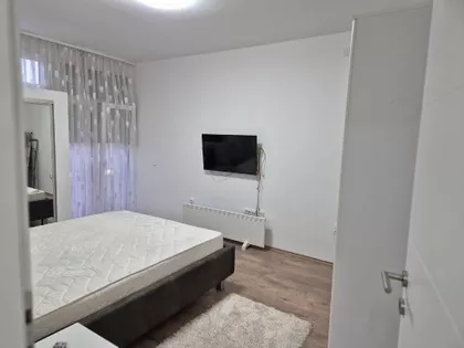 Gazimestanski Trg | 4zida.rs