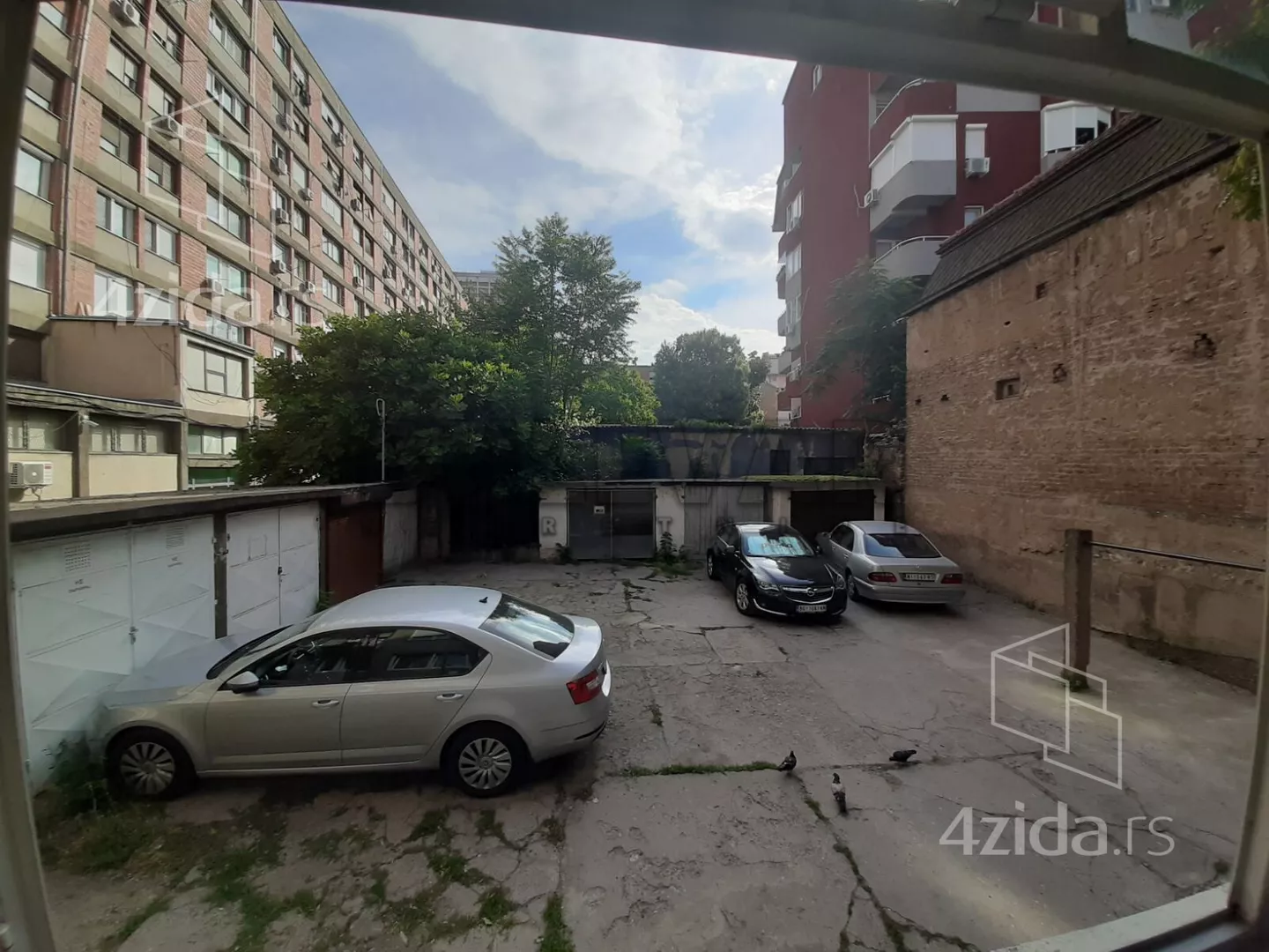 Lokal | 4zida