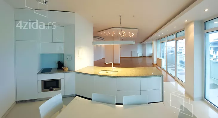 Petosoban stan | 4zida