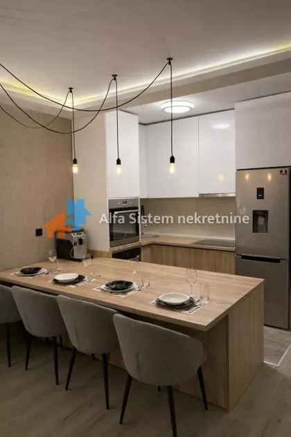 Lekino Brdo | 4zida.rs