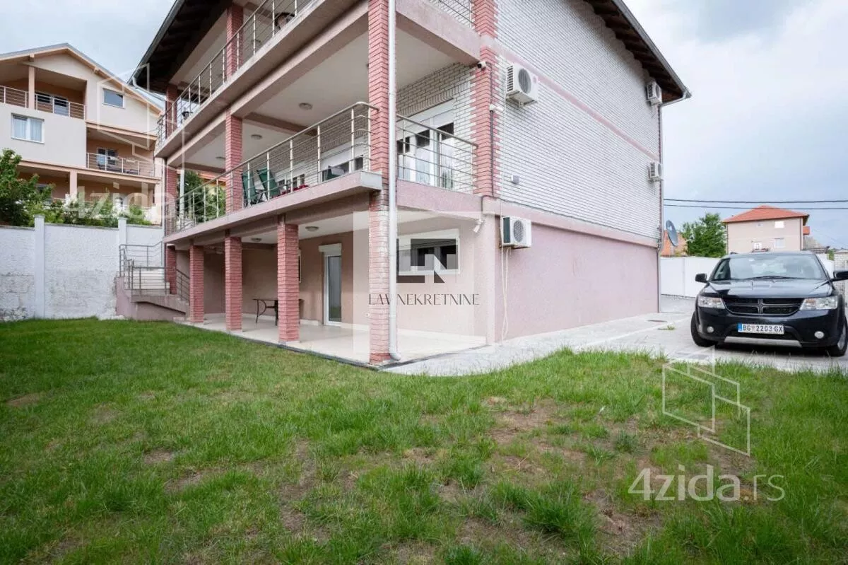 Kuća | 4zida