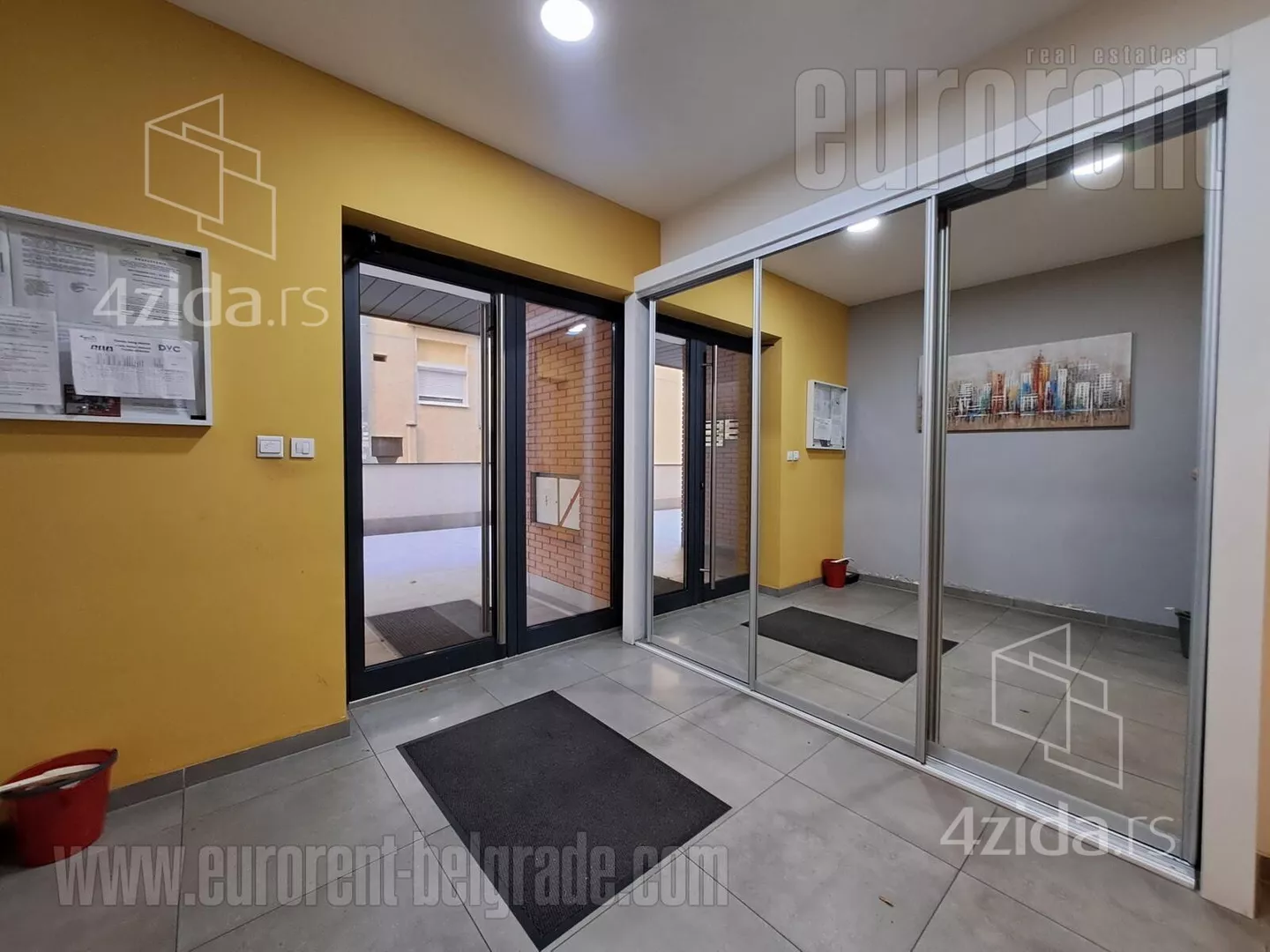 Poslovni prostor | 4zida