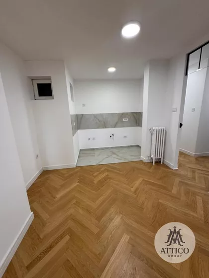 Stari Grad | 4zida.rs