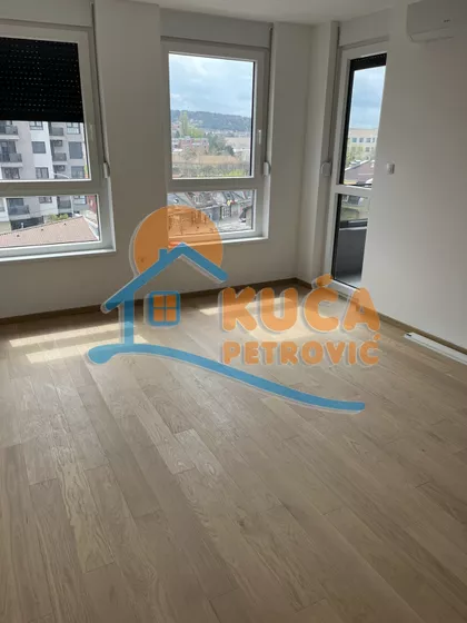 Vardarska | 4zida.rs