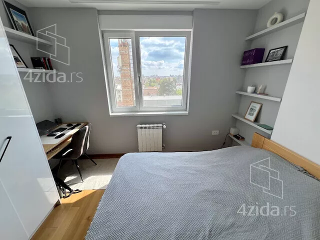 Troiposoban stan | 4zida