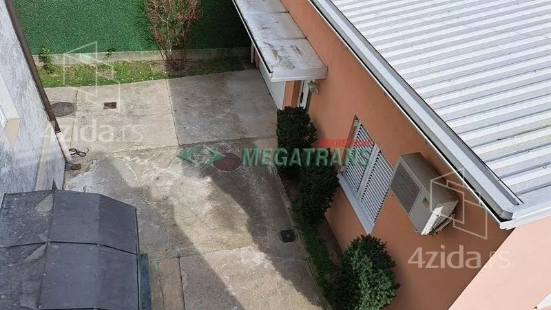 Šestosoban stan | 4zida