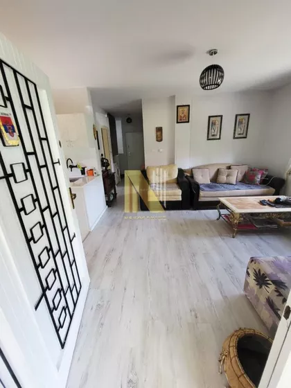 Banstol - Vikend Naselje | 4zida.rs