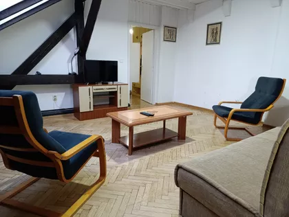 Dvadesetdrugog Oktobra 3 | 4zida.rs
