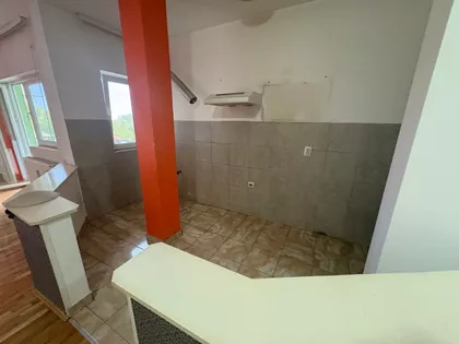 Lesnina | 4zida.rs