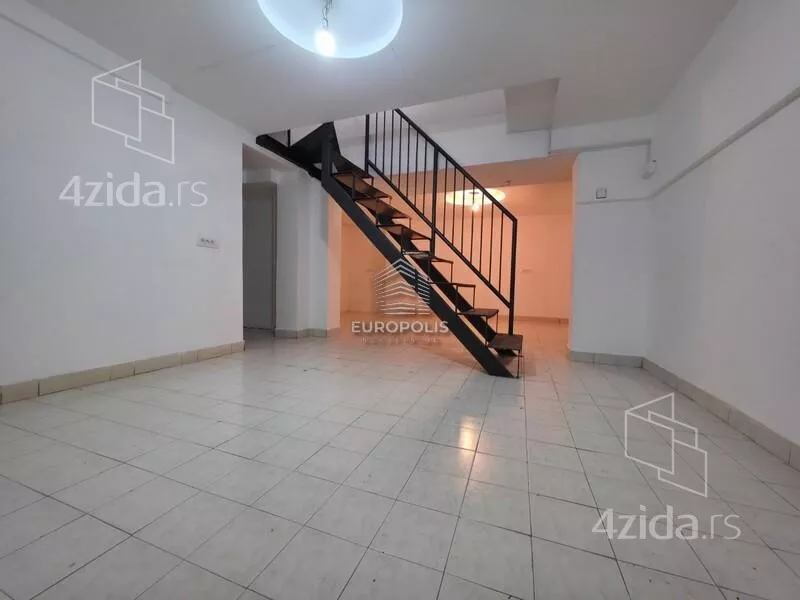 Lokal | 4zida