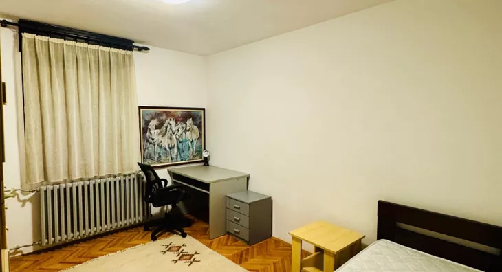 Četvoroiposoban stan | 4zida