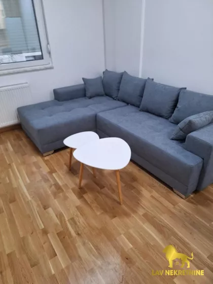 RUMENAČKI PUT | 4zida.rs