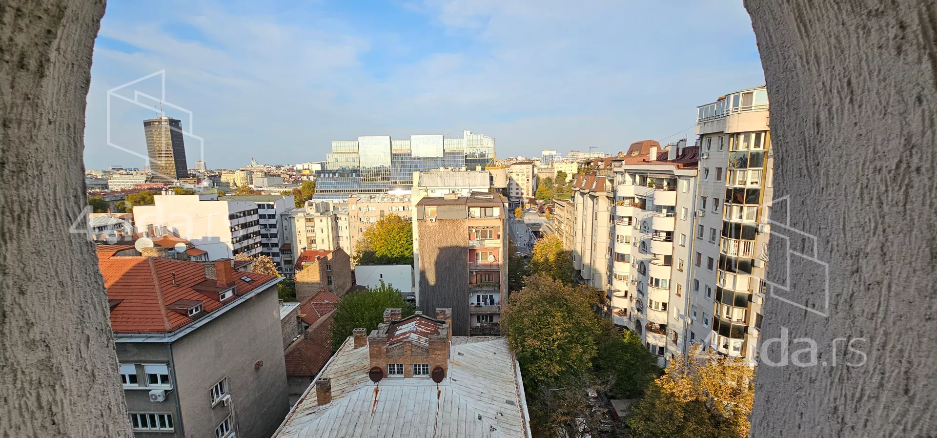 Petosoban stan | 4zida