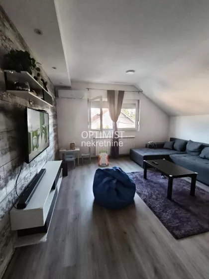 Krojačka | 4zida.rs