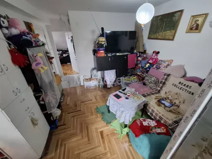 Železnik | 4zida.rs