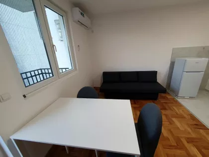 Rudi Čajaveca | 4zida.rs