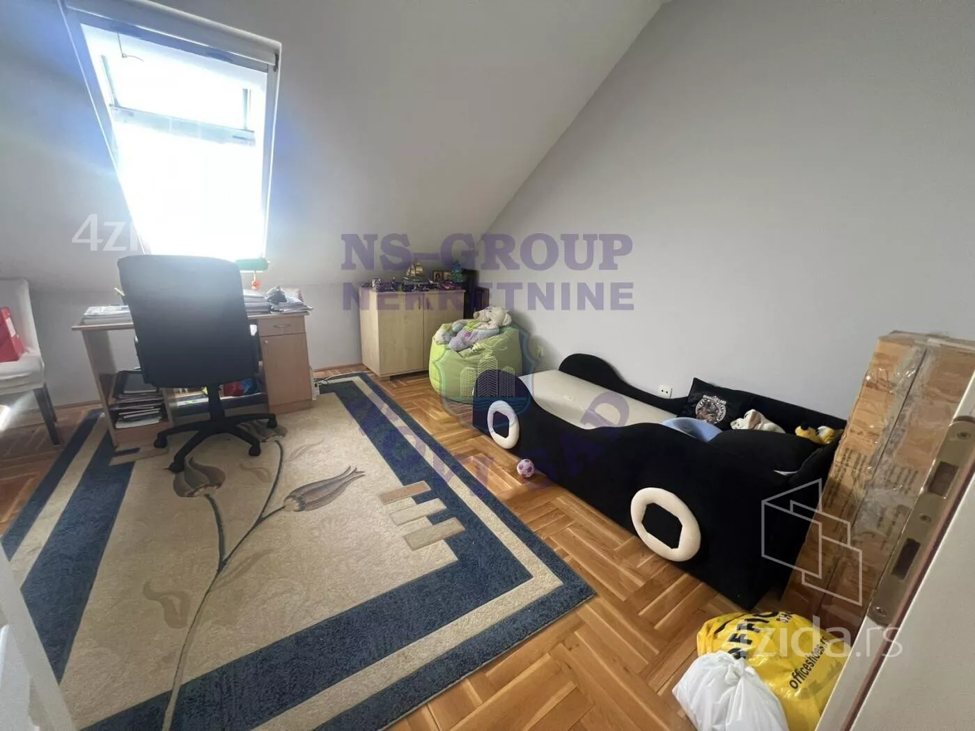 Četvorosoban stan | 4zida