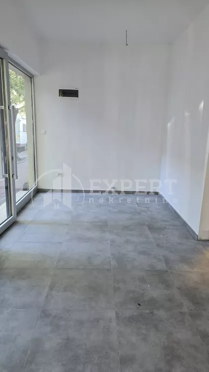 Lole Ribara | 4zida.rs