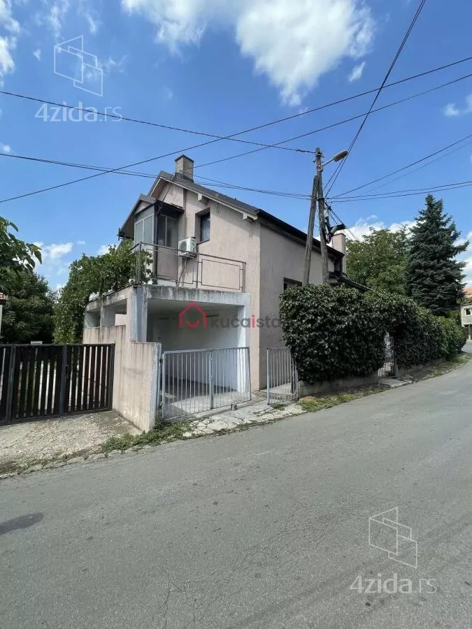 Kuća | 4zida