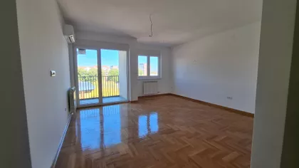 Gradske lokacije | 4zida.rs