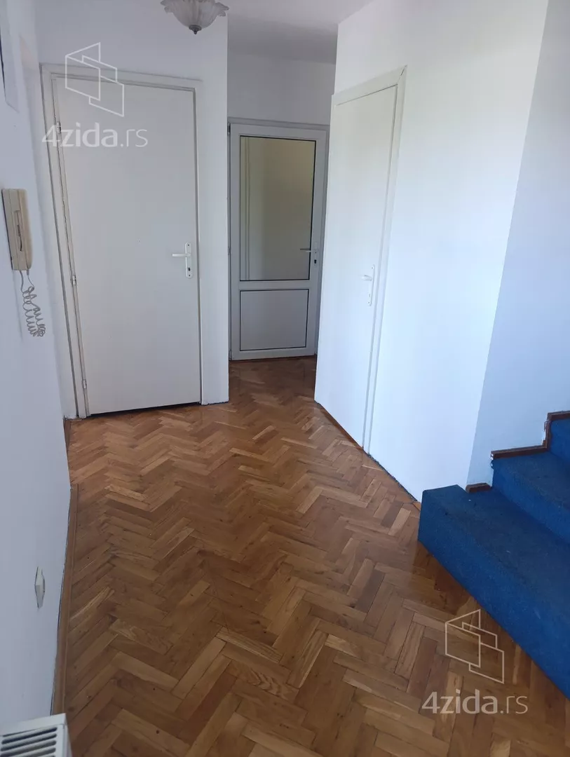 Kancelarija | 4zida