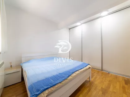 Anice Savić Rebac | 4zida.rs