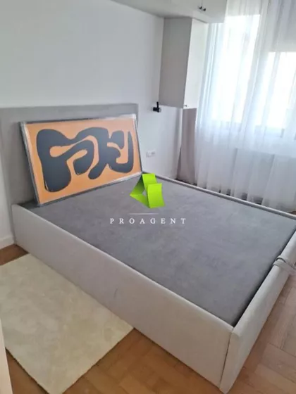 Pantelej | 4zida.rs