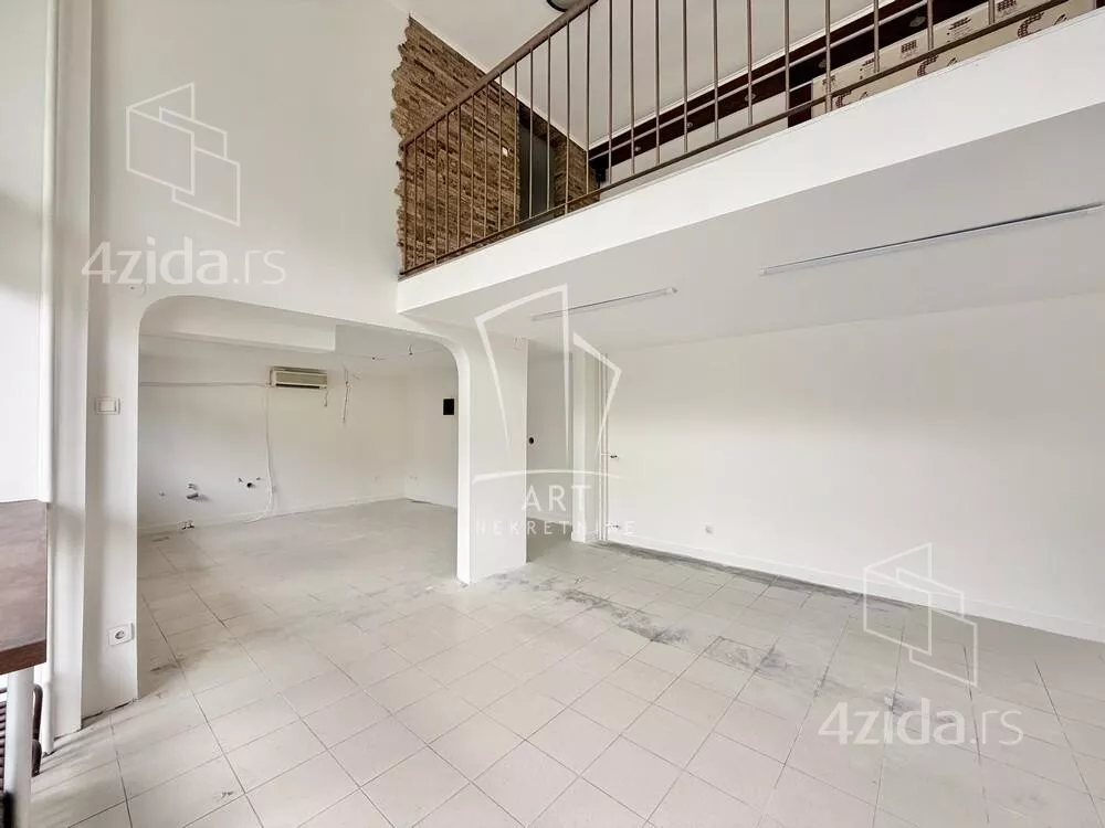 Lokal | 4zida