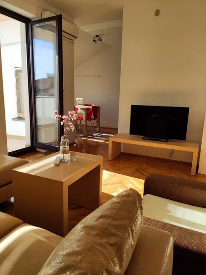 Bulevar Nikole Tesle 51 | 4zida.rs