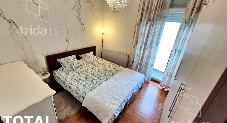 Šestosoban stan | 4zida