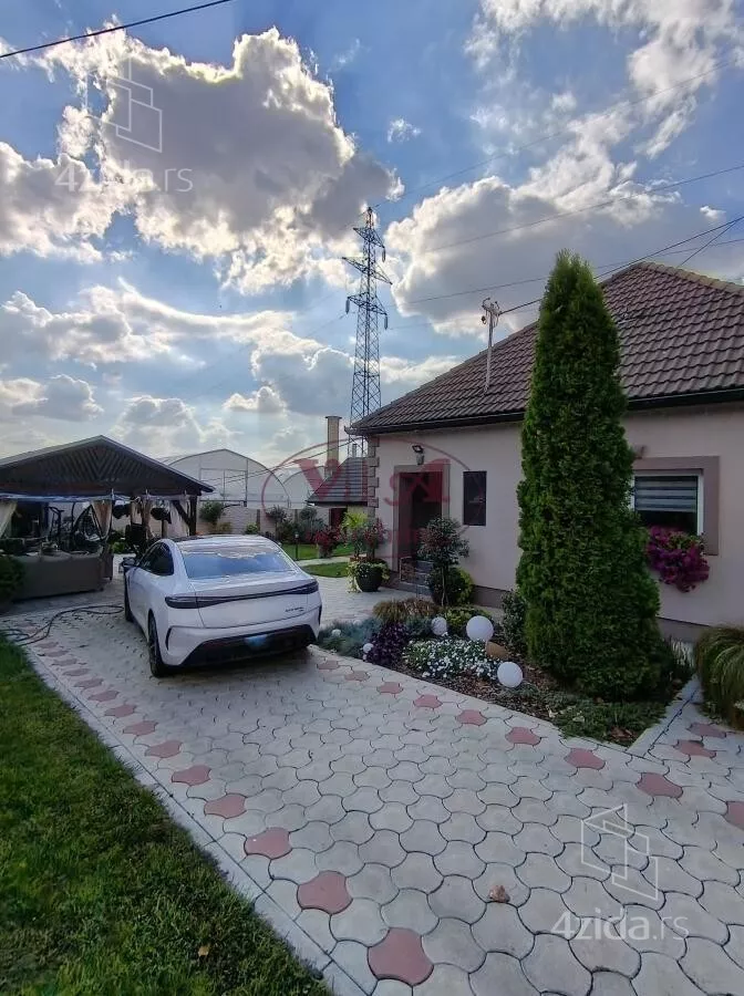 Kuća | 4zida